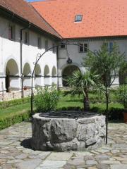 Das Franziskanerkloster in Nazarje war vom Ende des 17. Jh. bis zum Anfang des 19. Jh. für seine Hausapotheke bekannt